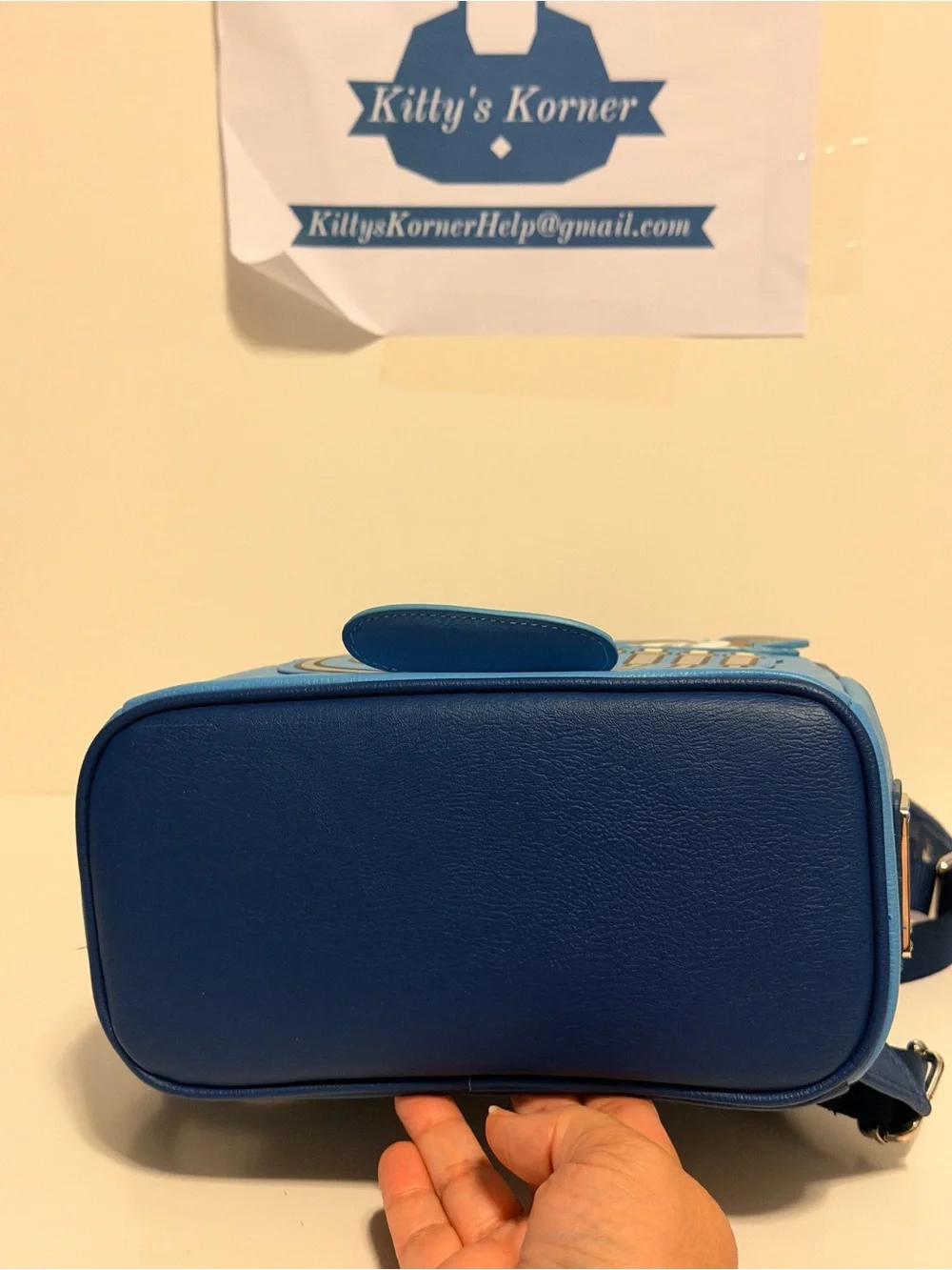 Disney nwt loungefly